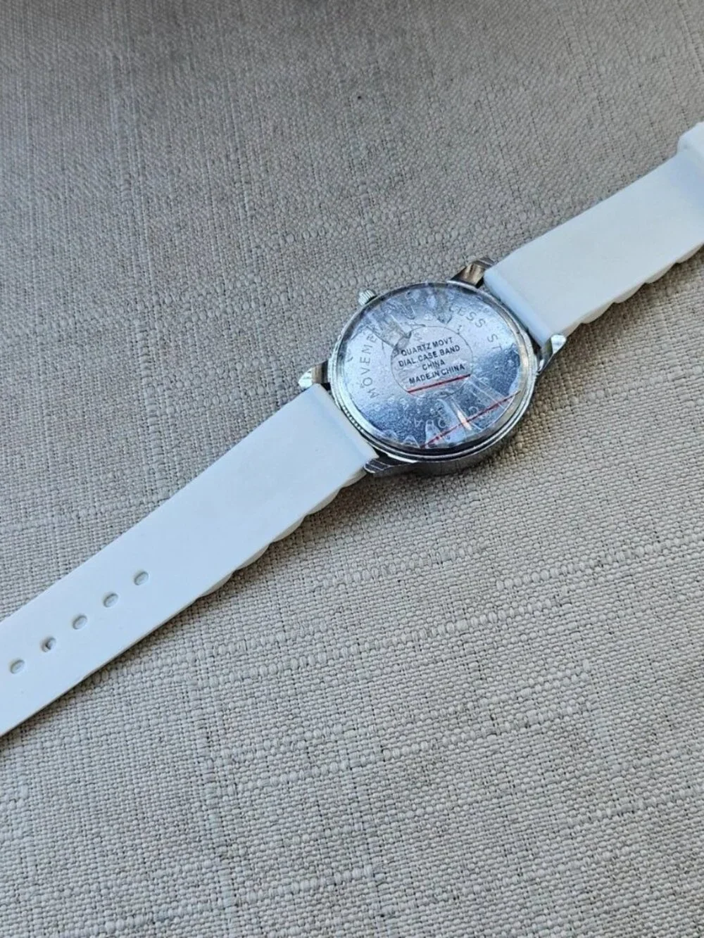 Luis Cardinin Men wristwatch Fashion White Rubber Strap Quarts Analog Watch